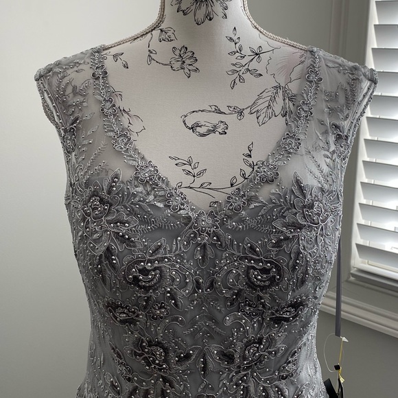 Madeline Gardner New York MOB Maxi Dress🔥 NWT 🔥 - Picture 4 of 11